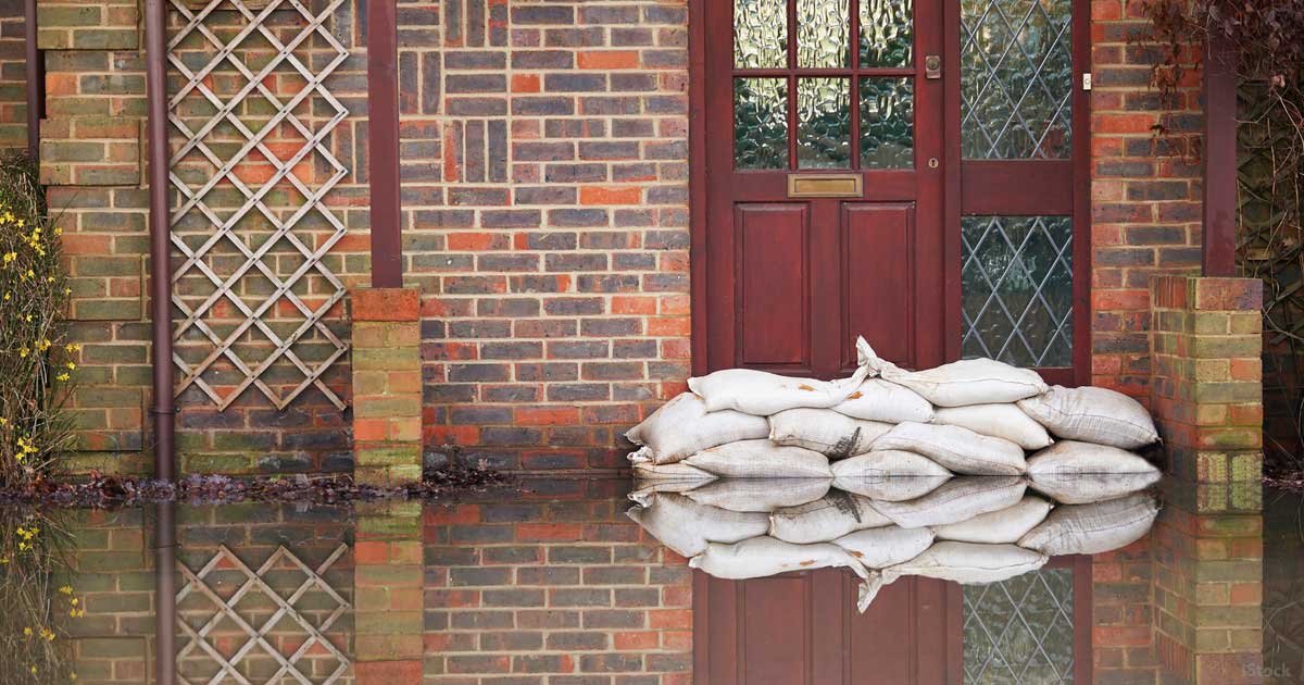 Agencies mandate acceptance of private flood insurance